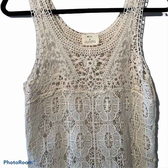 Pins and Needles Bohemian Embroidered ivory tank - Picture 6 of 11